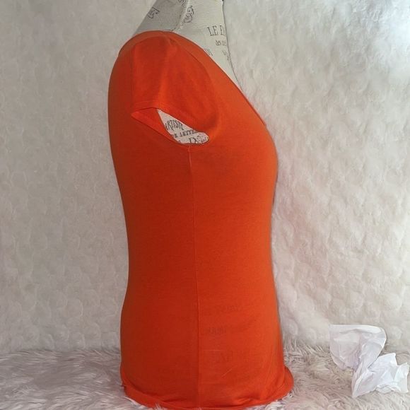 WOMENS LOFT BASIC SCOOP NECK TEE IN SMALL - Picture 4 of 7